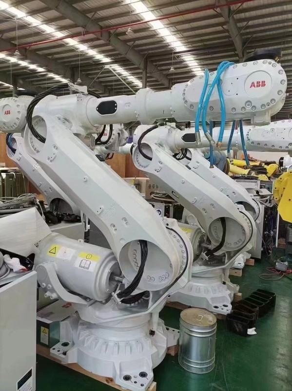 Línea de dispensación 2600m m de la batería del brazo en venta ABB IRB 6700 mecánicos del robot de Abb