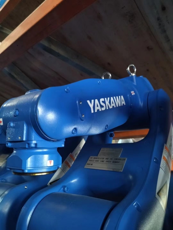 El brazo Gp7 del robot de Yaskawa carga el palmo de brazo 7kg de 927 buenos en el robot reutilizable del tornillo