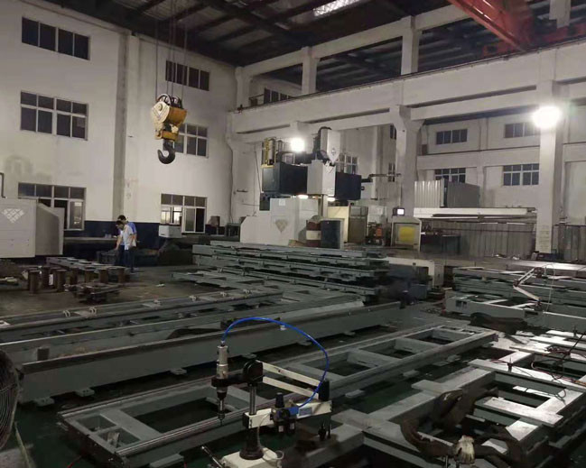 CNC linear del carril del robot ajustable que empalma para el carril semicerrado en ambientes duros