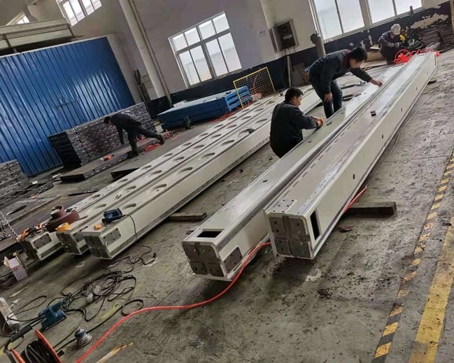 CNC linear del carril del robot ajustable que empalma para el carril semicerrado en ambientes duros