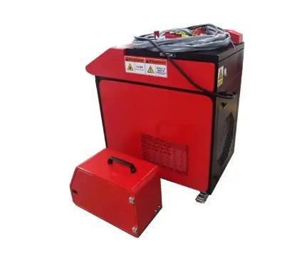 Corte de acero inoxidable automático del amo de la mano del robot de la soldadora de laser del punto que limpia 3 en 1 2000w