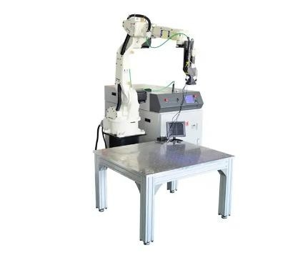 Anchura de pulso robótica del brazo del móvil óptico de la trayectoria de la máquina del sistema de la soldadura de laser del robot de la fibra 0.1-20ms