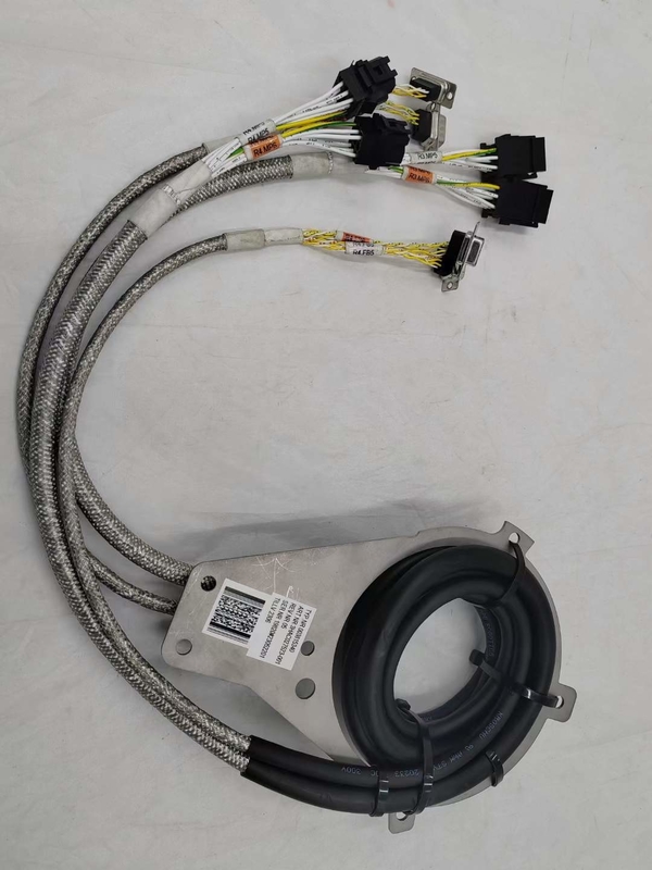 Cables flexibles robóticos de tipo coaxial retardantes de llama para aplicaciones críticas
