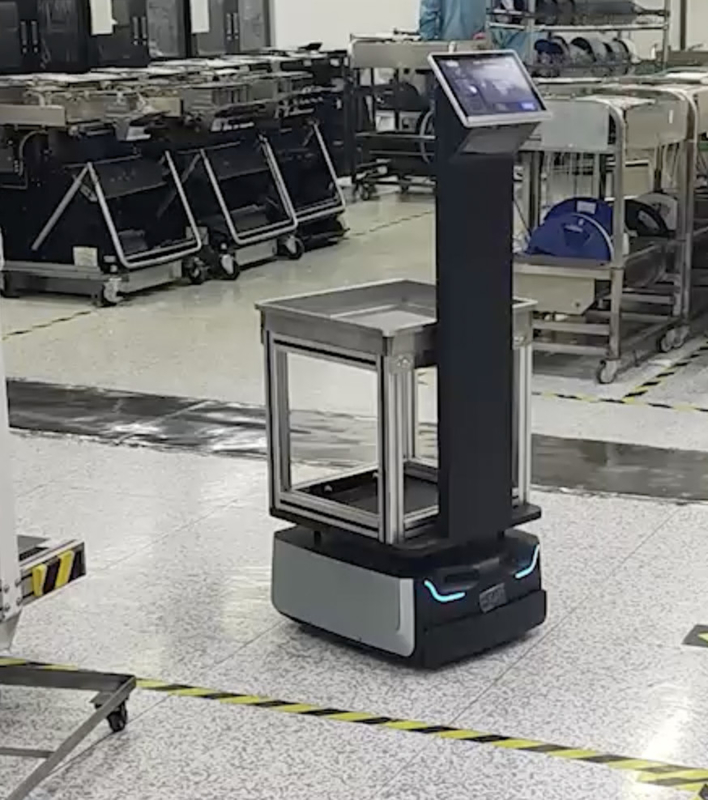 Robot móvil autónomo de alta velocidad con conectividad HDMI Vida útil de la batería larga Área de mapeo 500M*500M
